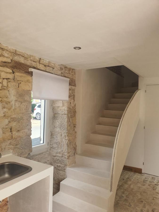 La P'Tite Ecurie Apartment Saint-Jean-de-Liversay Luaran gambar