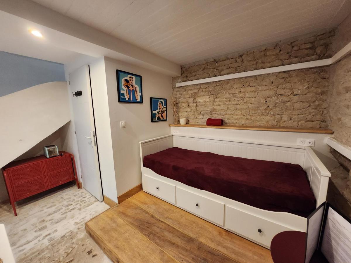 La P'Tite Ecurie Apartment Saint-Jean-de-Liversay Luaran gambar
