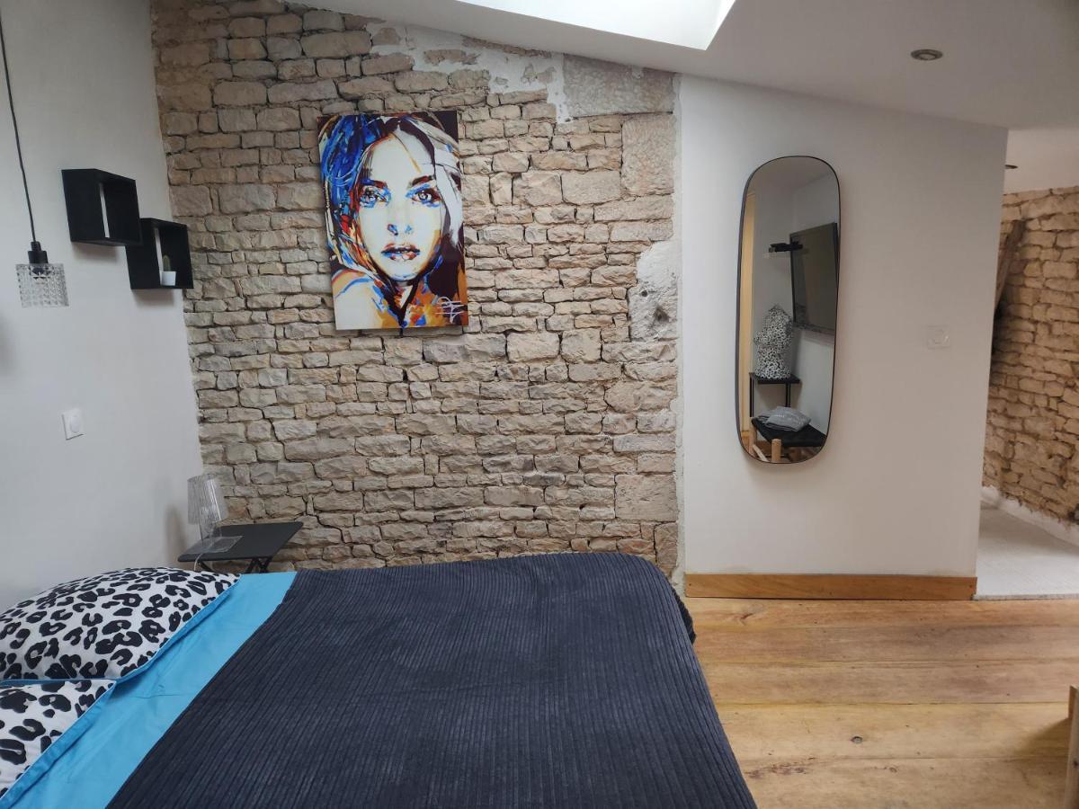La P'Tite Ecurie Apartment Saint-Jean-de-Liversay Luaran gambar